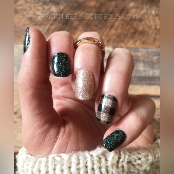 Last chance! Color Street Gaelic Greenery LIMITED EDITION Dark Green Glitter - Picture 11 of 12